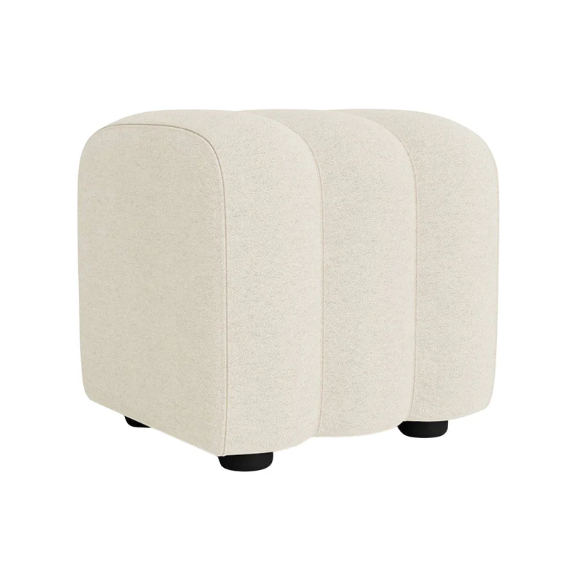 Chill beyaz şönil kumaşlı dilim dikiş detaylı siyah ahşap ayaklı kare puf